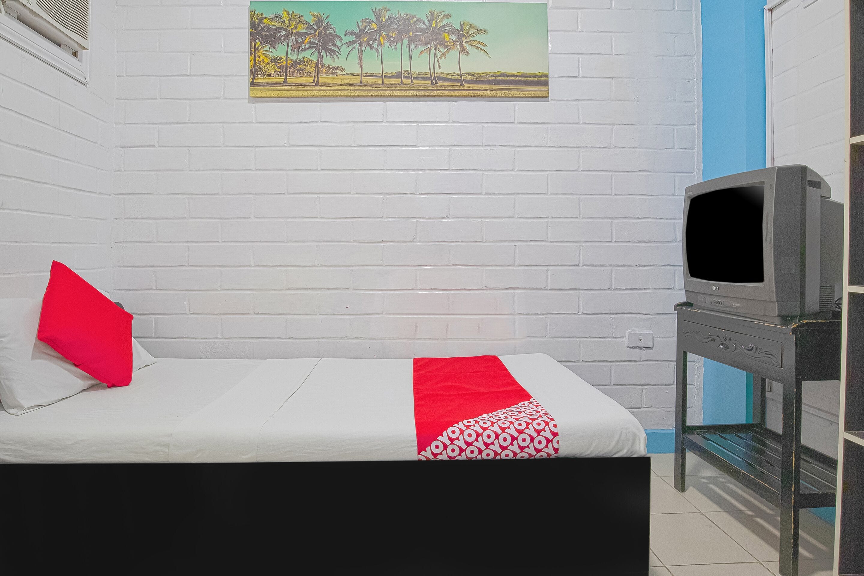 Photo - RedDoorz at La Maria Pension And Tourist Inn