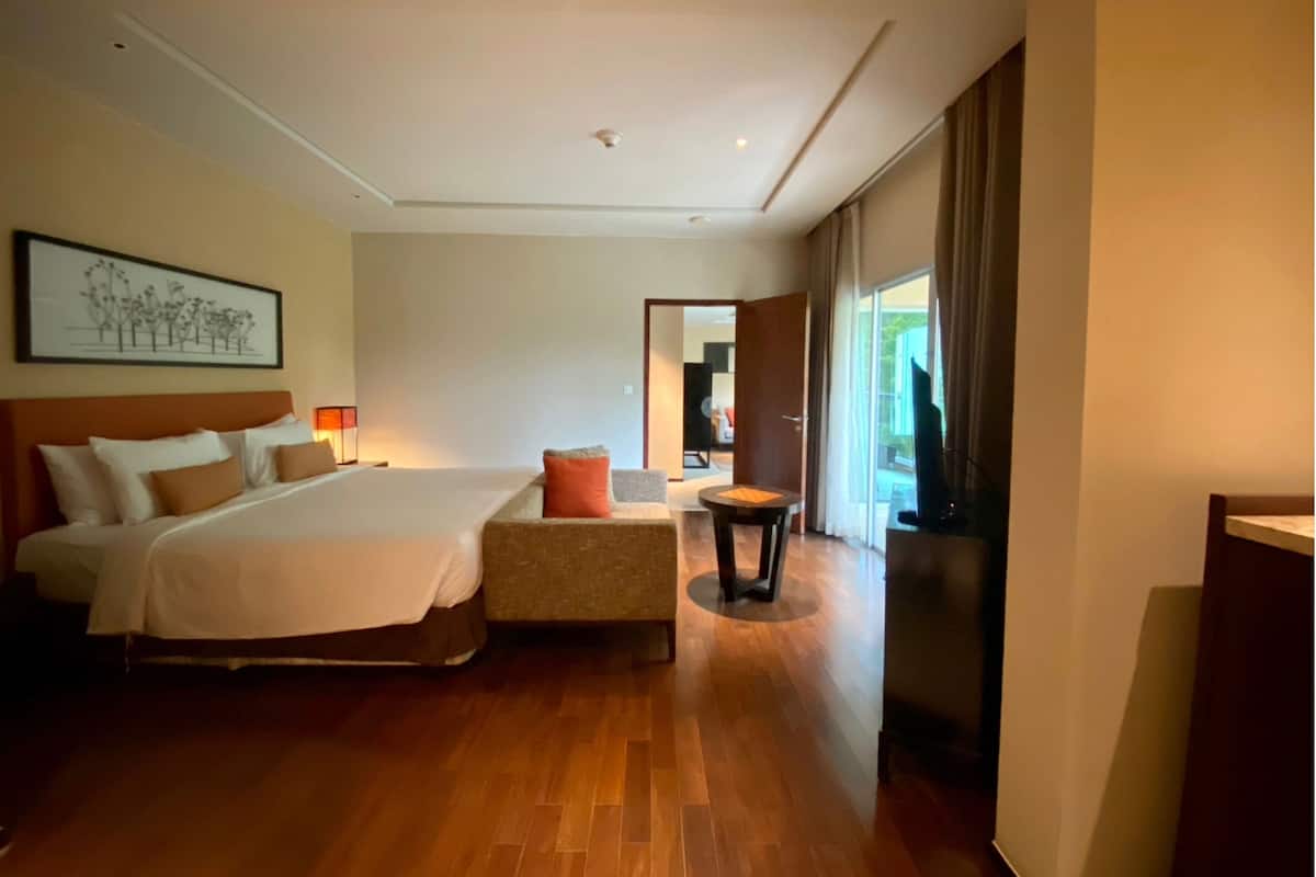Suite clásica, 1 habitación (Garden) | Sábanas de algodón egipcio y ropa de cama hipoalergénica