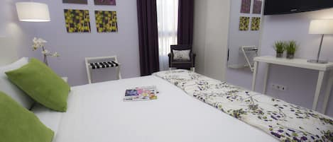 In-room safe, individually decorated, soundproofing, cribs/infant beds