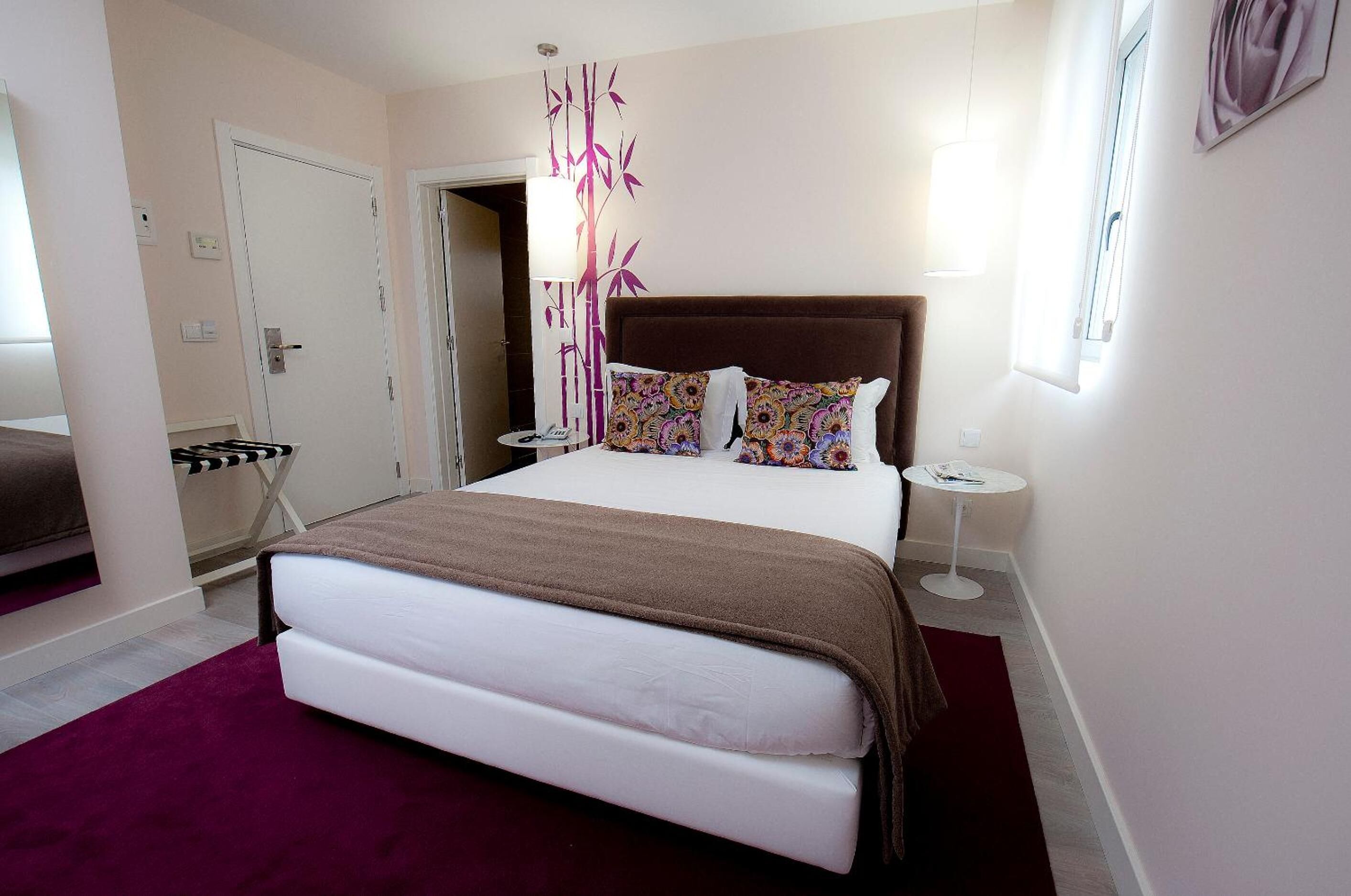 in-room safe, individually decorated, soundproofing, cots/infant beds