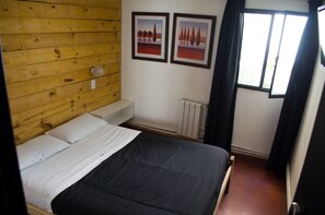 Individually decorated, individually furnished, blackout curtains - Aldea Hostel Córdoba (Córdoba)