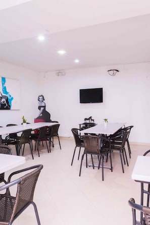 Free daily local cuisine breakfast
