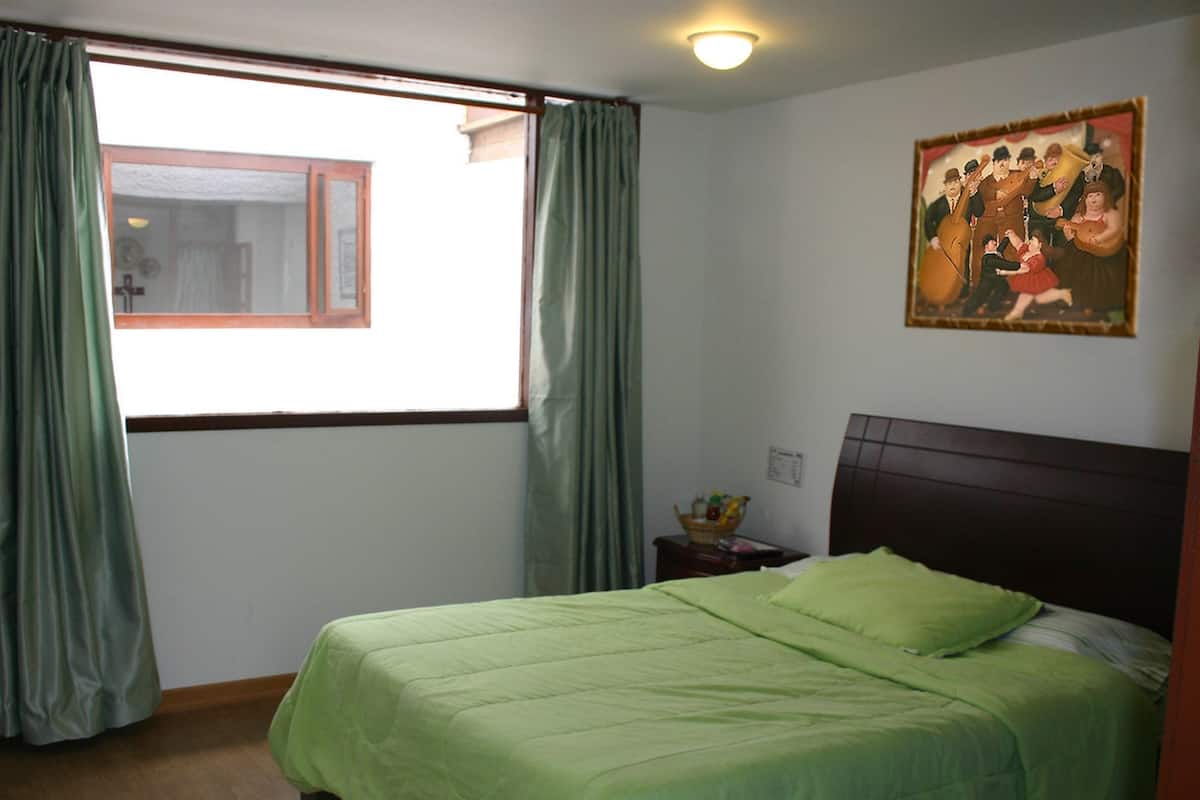 Superior Sencilla Room