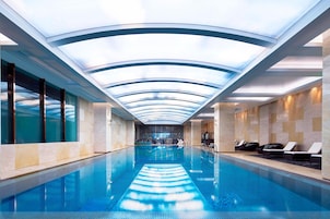Indoor pool, seasonal outdoor pool, pool umbrellas, sun loungers