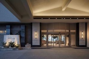 Exterior - Courtyard by Marriott Okinawa Resort (Nago)