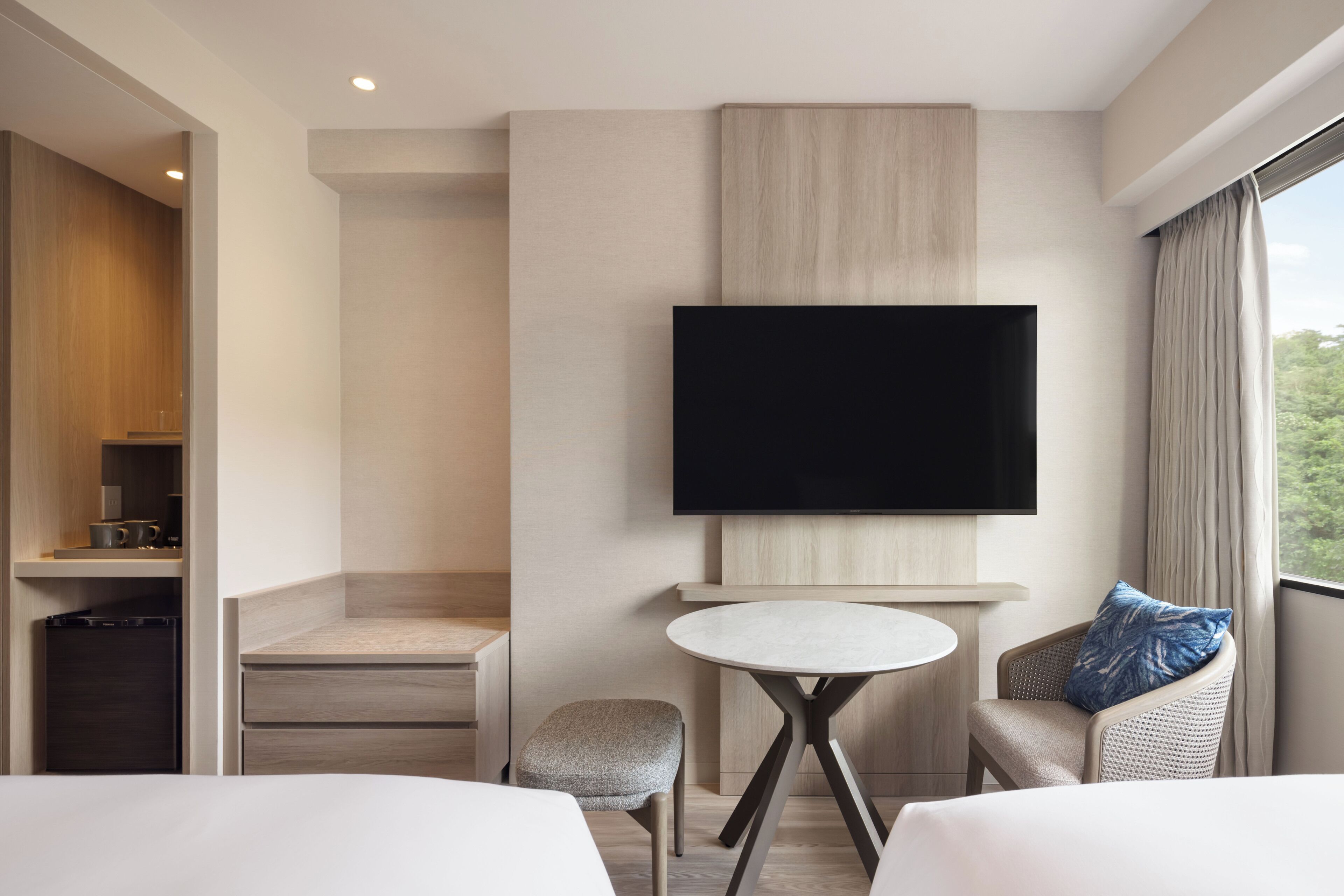 Superior Room, 2 Twin Beds (View) | In-room safe, desk, soundproofing, free WiFi