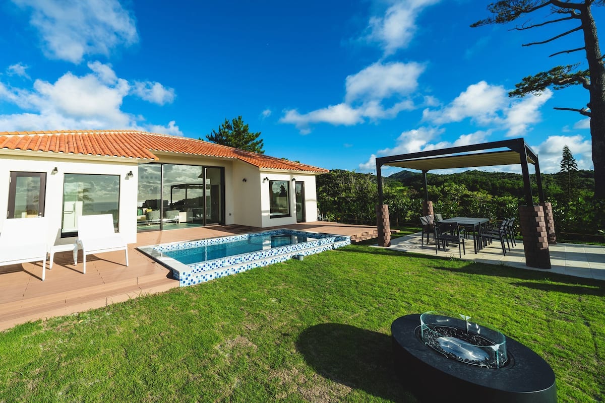 Premium Cottage 2-Bedroom112m2 No smoking (With private pool) | 3 bedrooms, in-room safe, free WiFi, bed sheets
