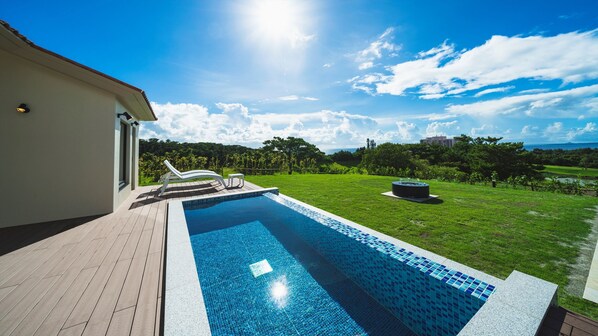 Premium Cottage 2-Bedroom112m2 No smoking (With private pool)