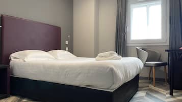 Premium bedding, minibar, individually decorated, individually furnished