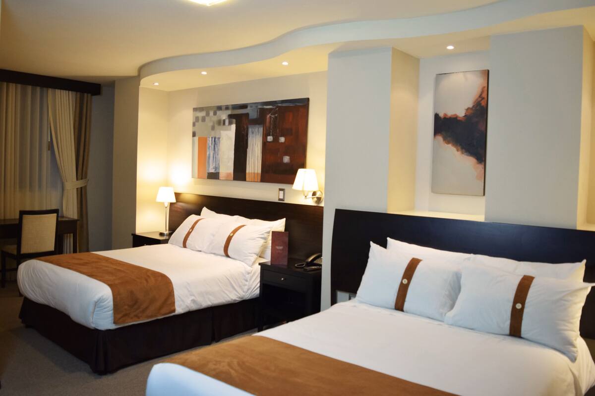standard room, 2 single beds | premium bedding, in-room safe, desk, blackout curtains