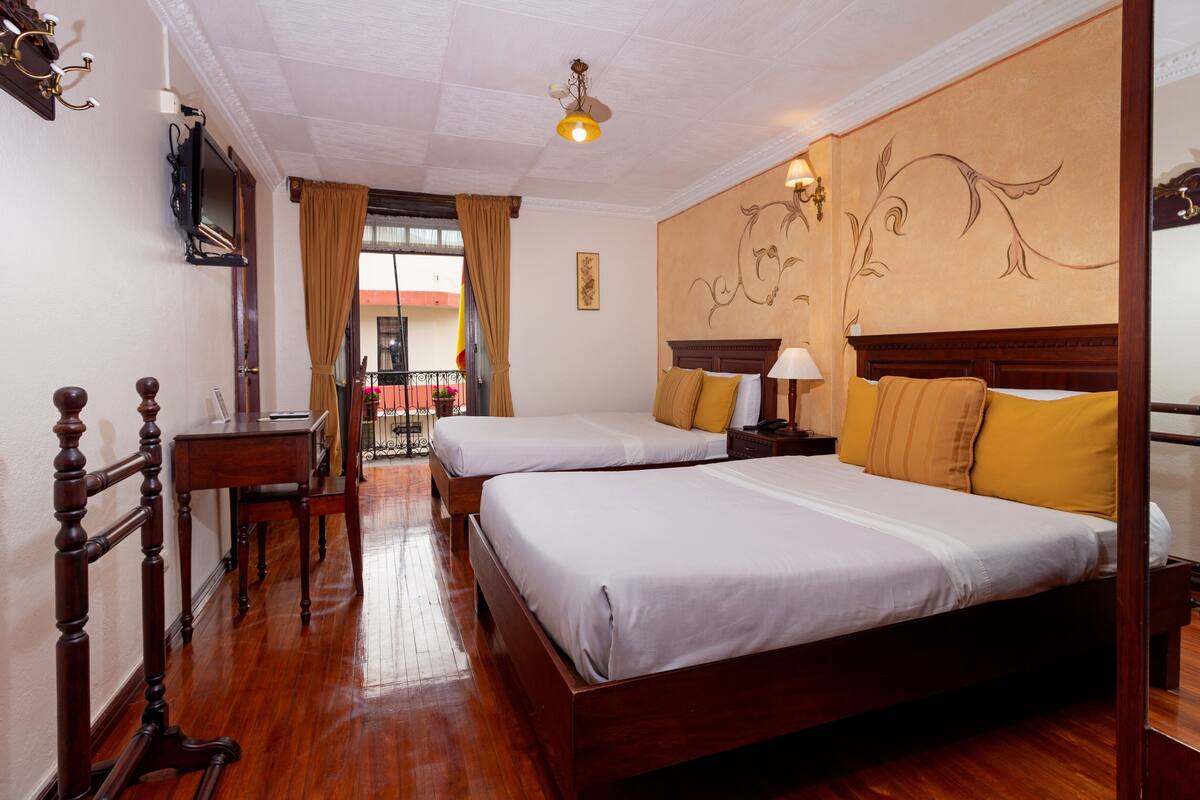 1 bedroom, hypo-allergenic bedding, down duvets, in-room safe