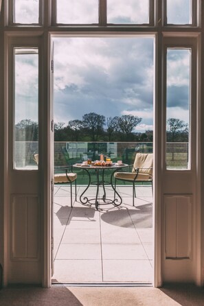 Terrace/patio - Stanbrook Abbey (Worcester)