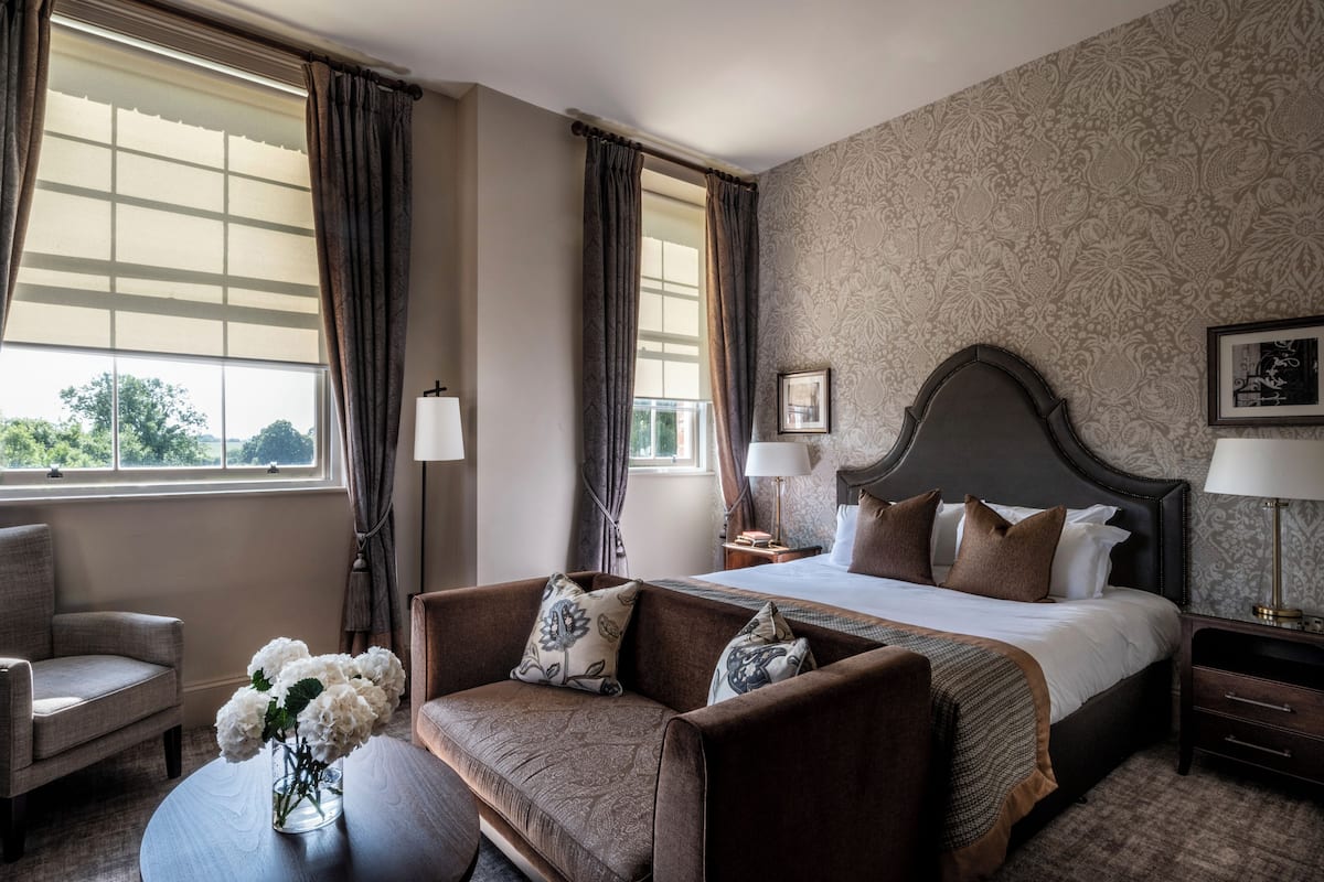 Superior Double with Feature | Premium bedding, in-room safe, desk, laptop workspace