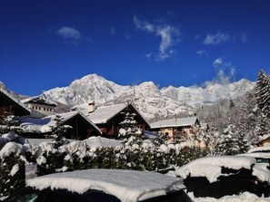 Façana frontal de l'allotjament