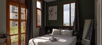 Residence Suites Hotel