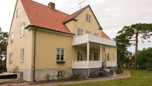 Unclassified image, 5 of 18, button - Our House Bed & Breakfast (Ystad)