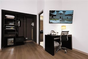 Executive Suite, 1 King Bed