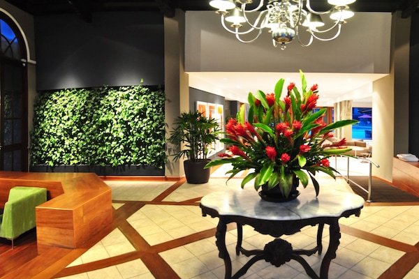 Lobi dinlenme salonu