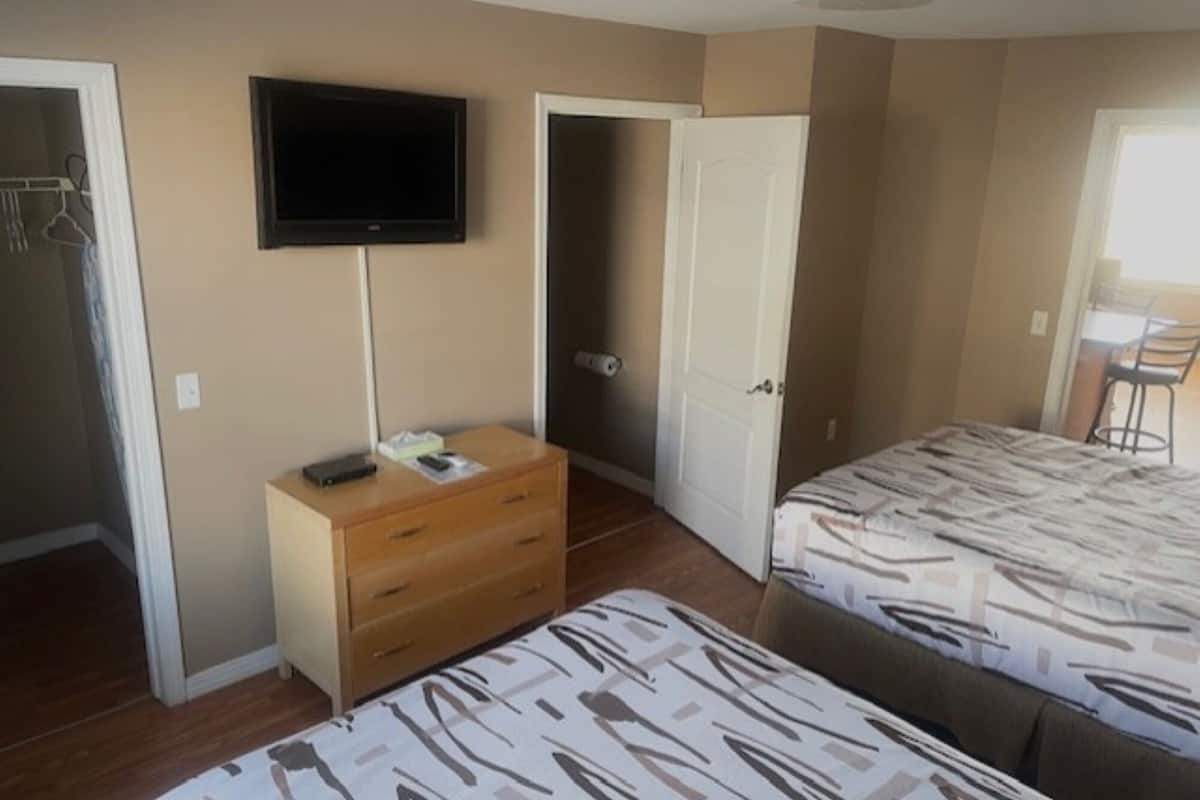 studio suite | 1 bedroom, premium bedding, pillow-top beds, desk