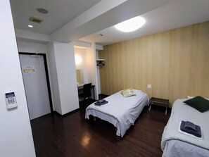 Twin Room, Non Smoking (Unit Bath Type) - Hotel Chuo Oasis (Osaka)