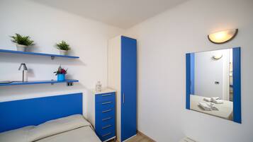 Appartement Standard, 1 lit double et 1 canapé-lit, coin cuisine, vue ville