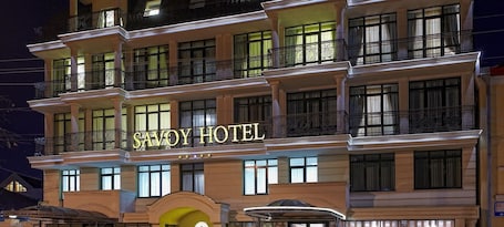 Fachada de la propiedad. Savoy Hotel