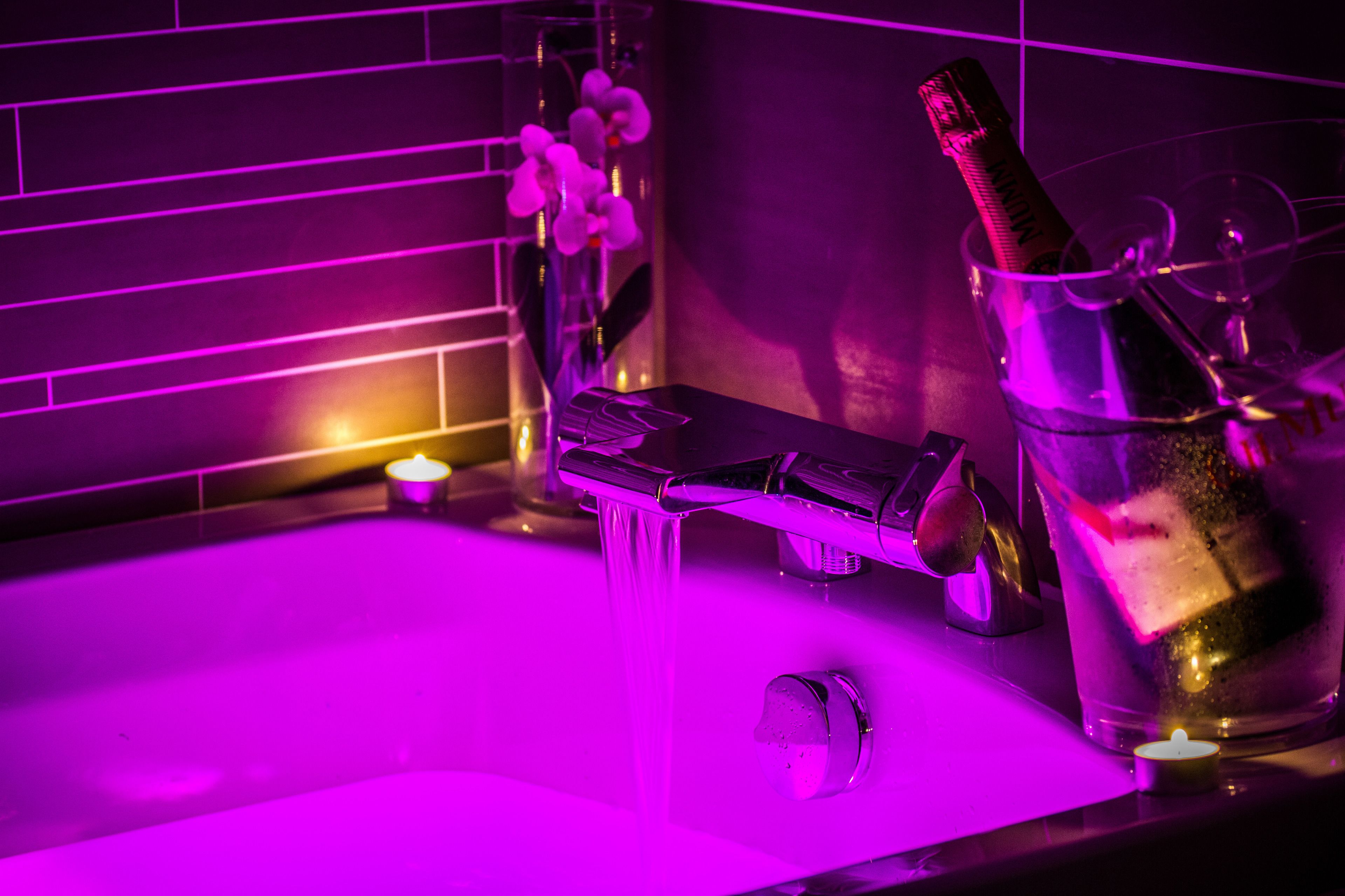 exclusive double room, jetted tub, sea view | jetted bathtub