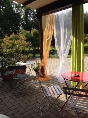 Balcony - Motel 7 Laghi (Castelletto di Branduzzo)