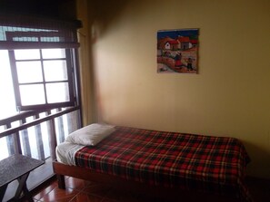 Bathroom - Incalife - Hostel (Lima)