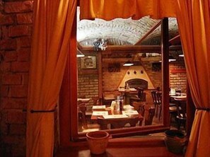 Breakfast, lunch and dinner served - Hotel Clochard (Chomutov)