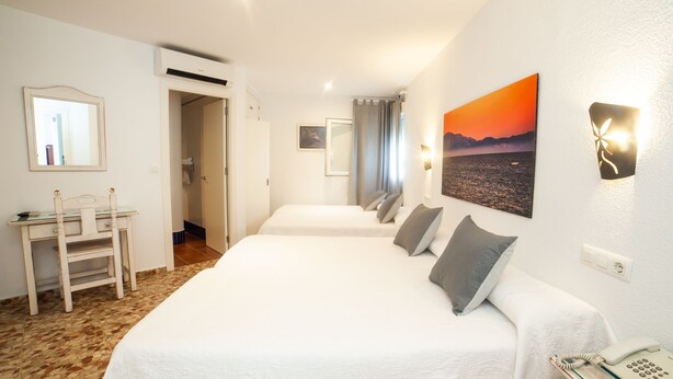 Quadruple Room, Private Bathroom | View from room - Margaritas 21 Rooms (Tarifa)