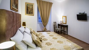 Deluxe Apartment, One Bedroom, View on Imperial Square Peristil | 1 間臥室、埃及棉床單、高級寢具、記憶床墊