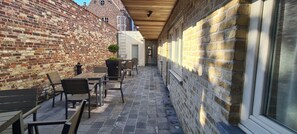 Terrace/patio - Alliance Hotel Ieper Centrum (Ypres)