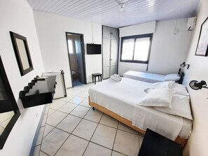 Quarto Triplo Standard  | View from room