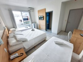 Wifi gratis y ropa de cama 