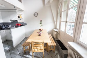 Deluxe Apartment, 4 Bedrooms, City View