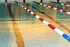 2 piscines couvertes