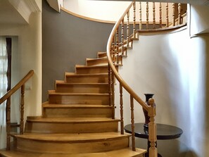 Staircase - Beaumonde (Tbilisi)