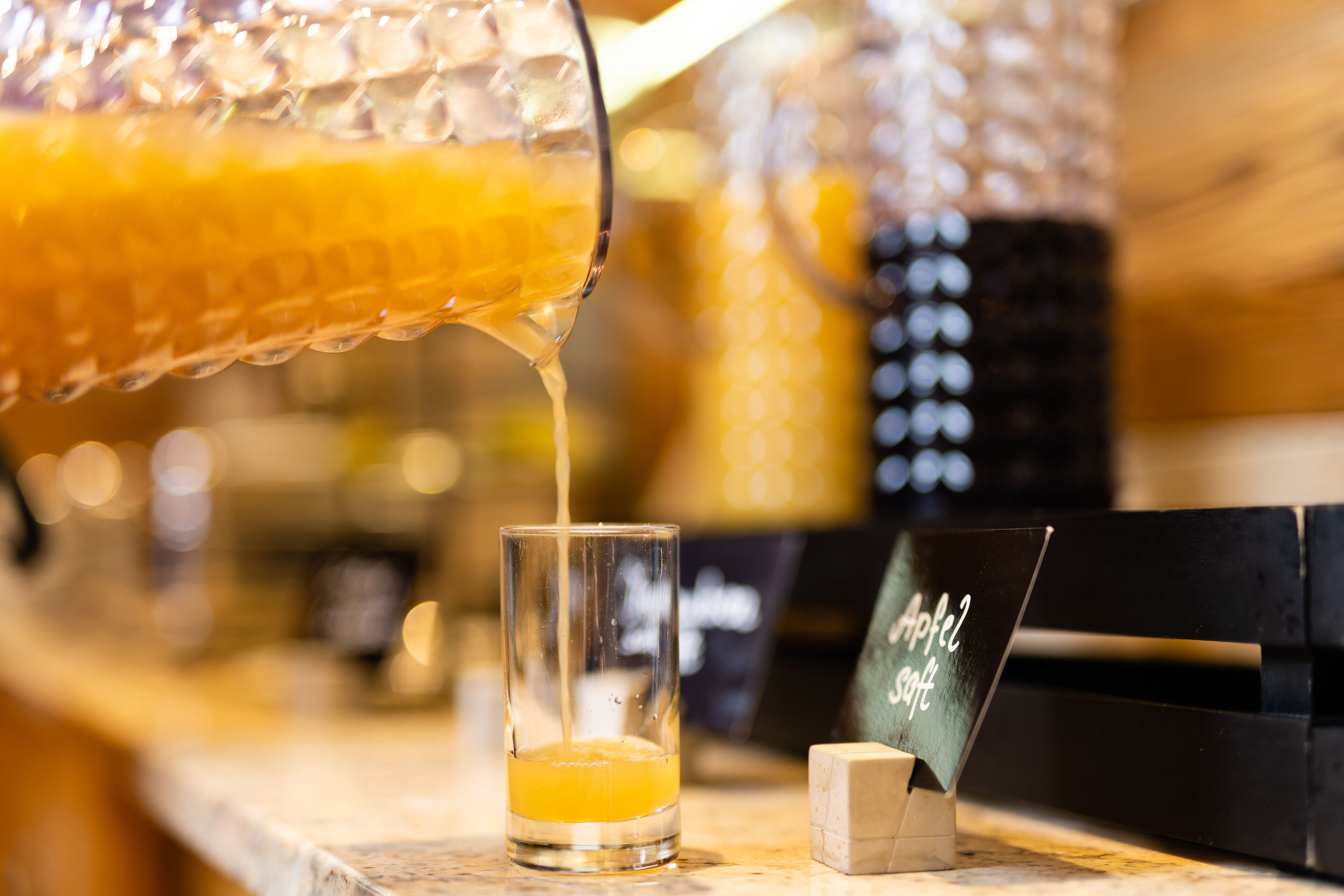 Petit déjeuner buffet