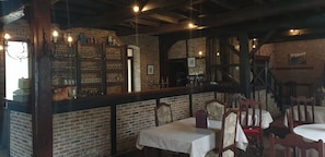 Bar (en el alojamiento)