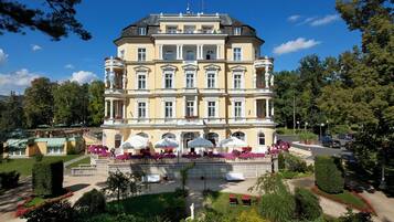 Outdoor banquet area