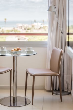 Minibar, in-room safe, individually decorated, desk
