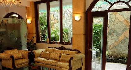 Hotel Villa Florencia Zona Rosa