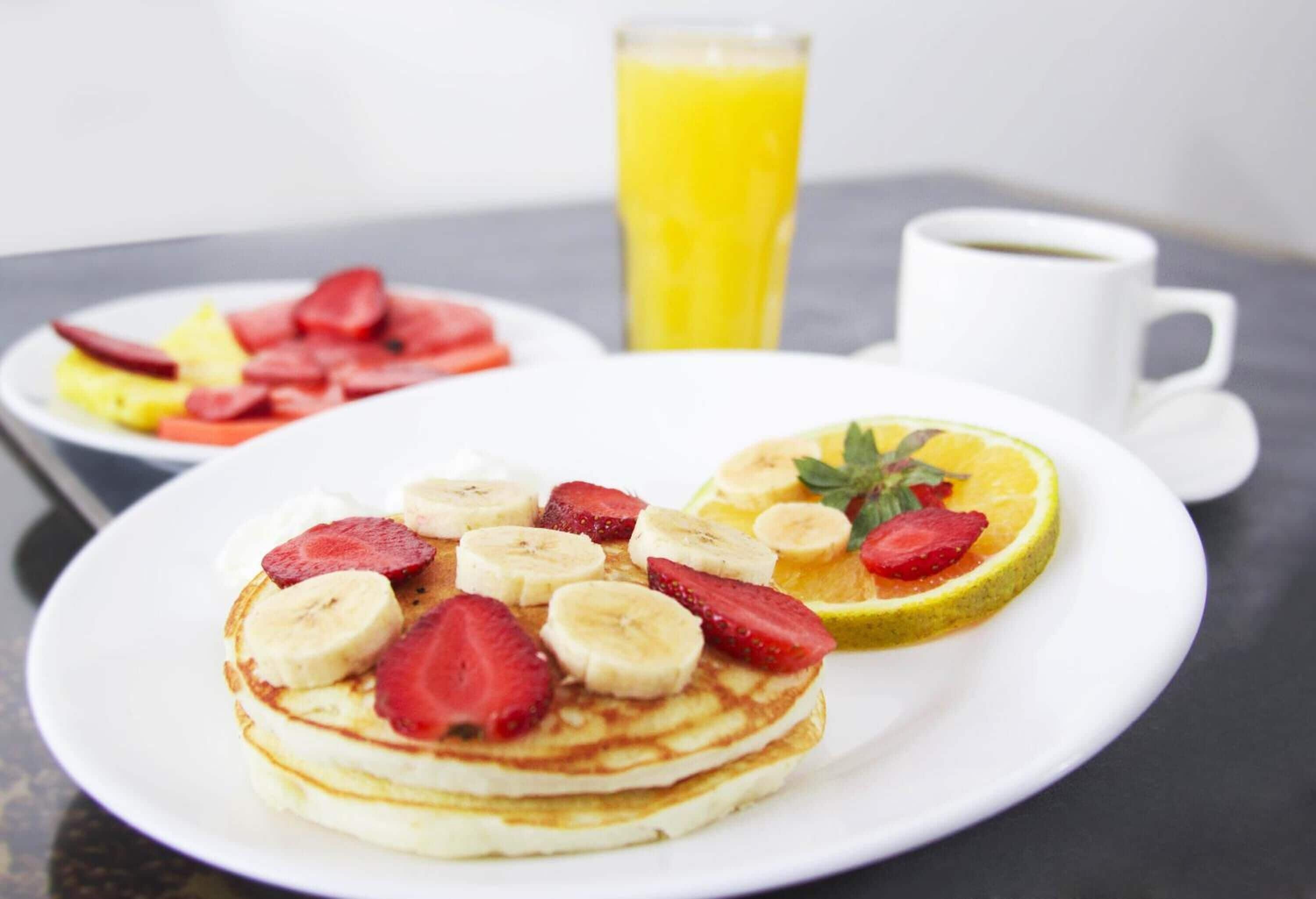 free cooked-to-order breakfast