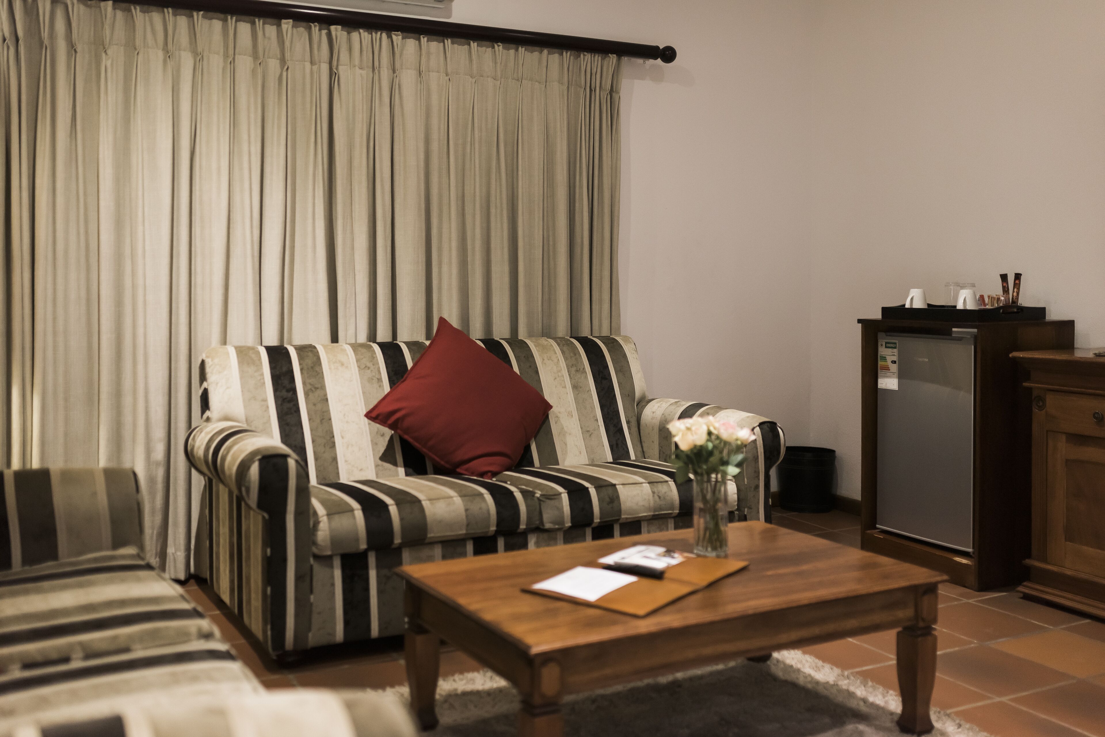 executive suite | 1 bedroom, premium bedding, down duvets, pillow-top beds