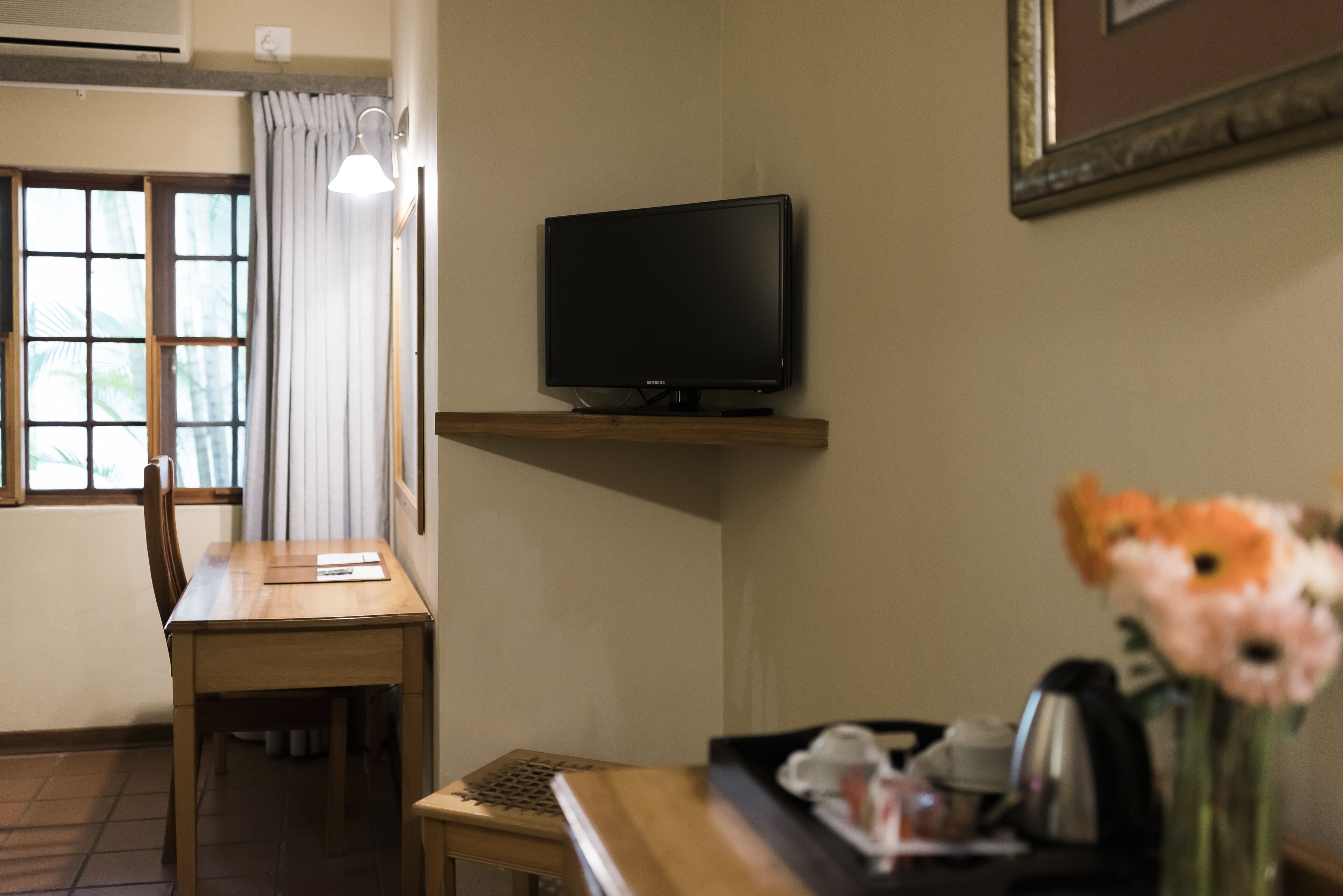 classic double room | 1 bedroom, premium bedding, down duvets, pillow-top beds