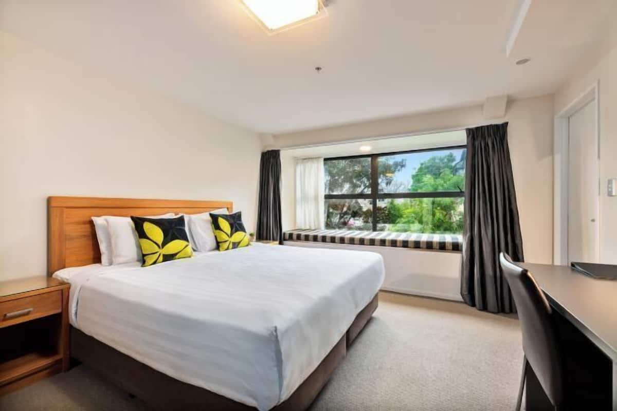 1 bedroom, premium bedding, in-room safe, blackout curtains
