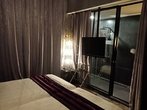 行政客房, 2 張單人床 | 浴室 | 淋浴/浴缸二合一、免費盥洗用品、吹風機、毛巾