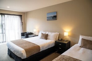 Standard Twin Room | Premium bedding, pillowtop beds, individually furnished - 58 On Cron Motel (Franz Josef Glacier)