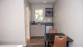 King Studio | Private kitchenette